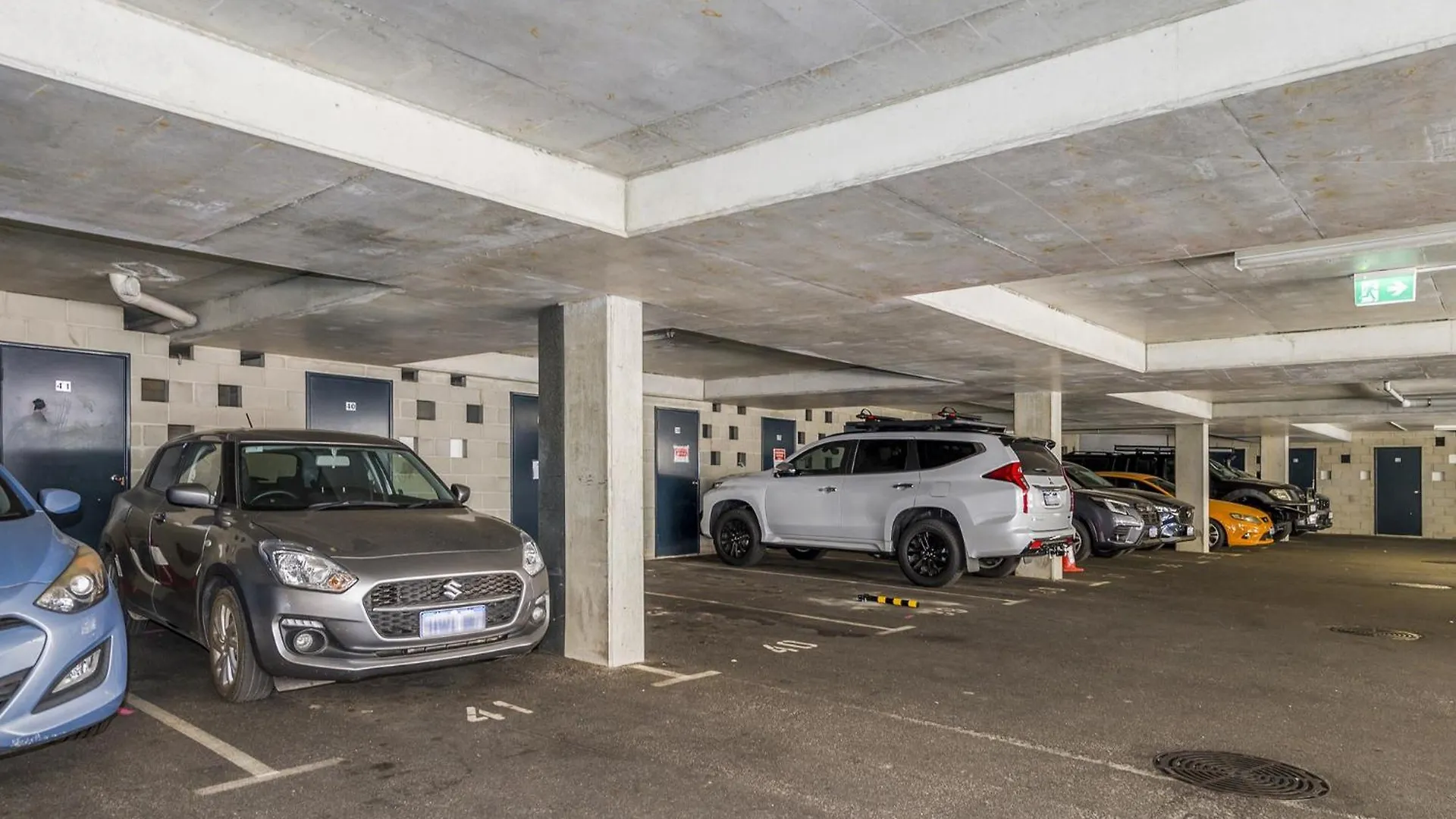 Central Perth 2-Bed Apartment With Pool & Gym Australia