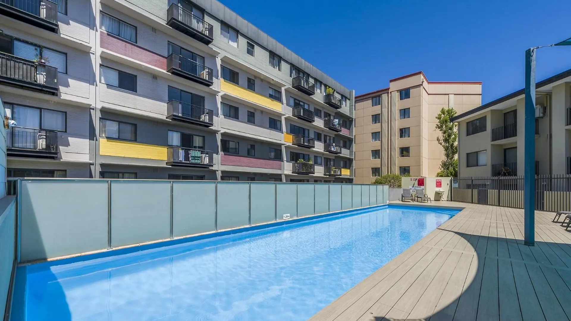 Central Perth 2-Bed Apartment With Pool & Gym 0*,  오스트레일리아